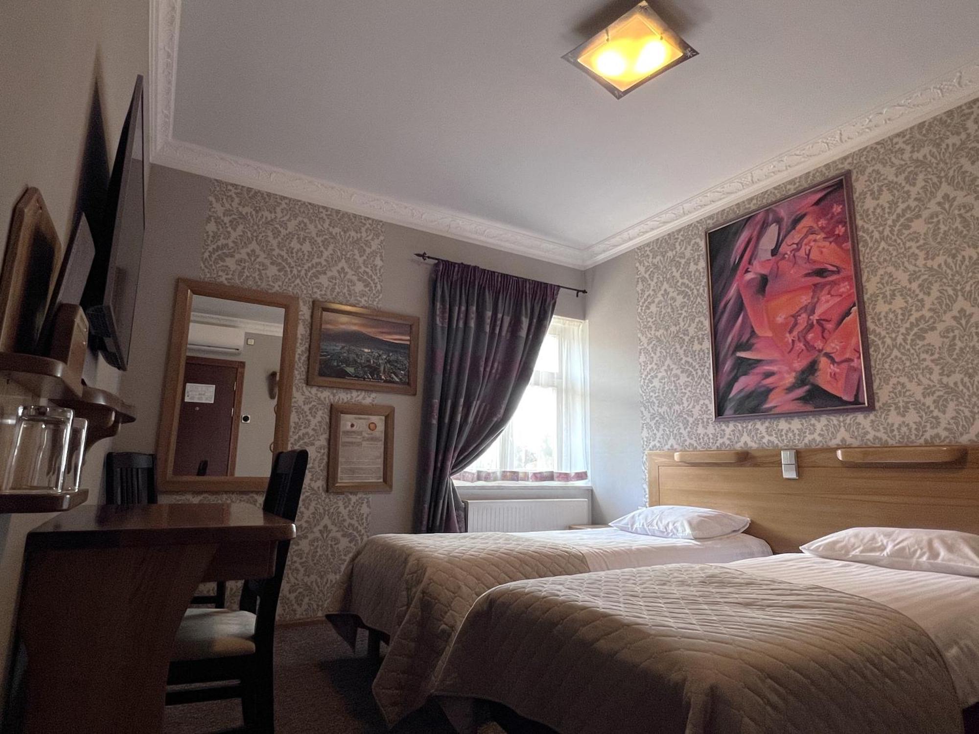 Raenduri Guesthouse Voru Ngoại thất bức ảnh
